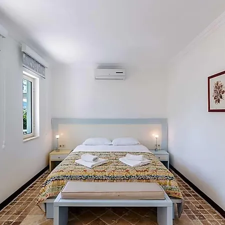 Sleeps 10 Pool Air Con Wifi * Kalkan