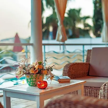 Sleeps 10 Pool Air Con Wifi Vilă Kalkan